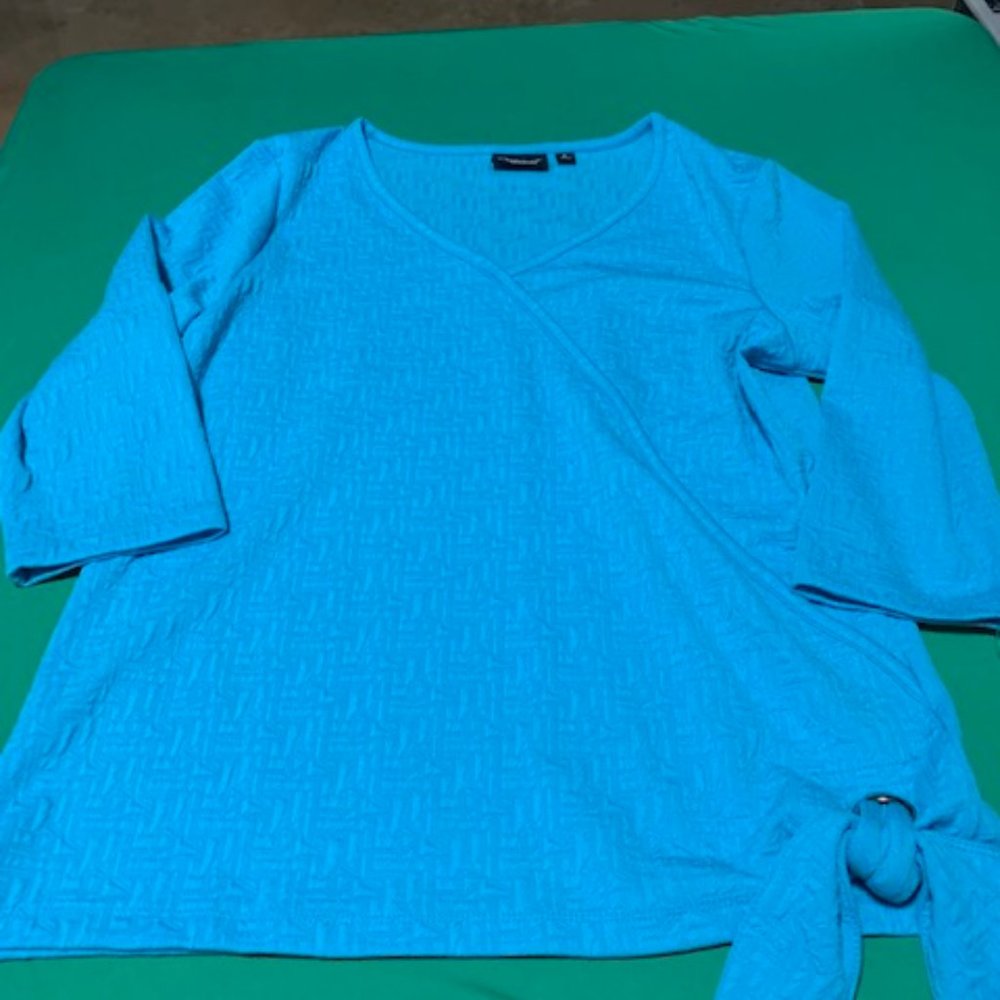 L - Onque Casual 3/4 top